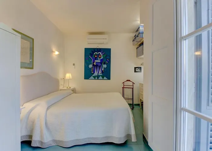 Spacious In Dei Marmi - Sea View & Balcony *